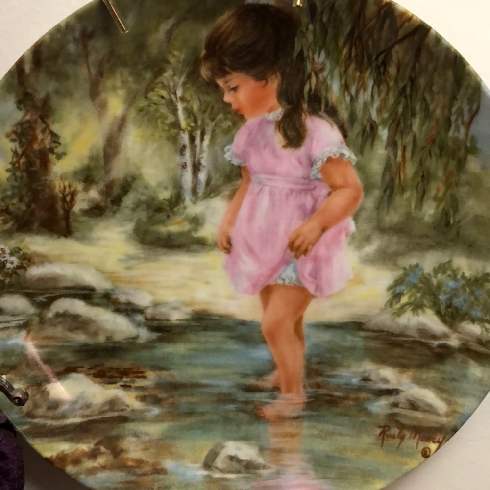 Collectible plate
